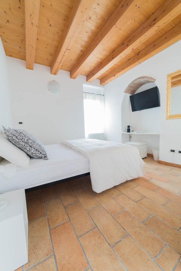 B&B&B Superior Mira Bagian luar foto