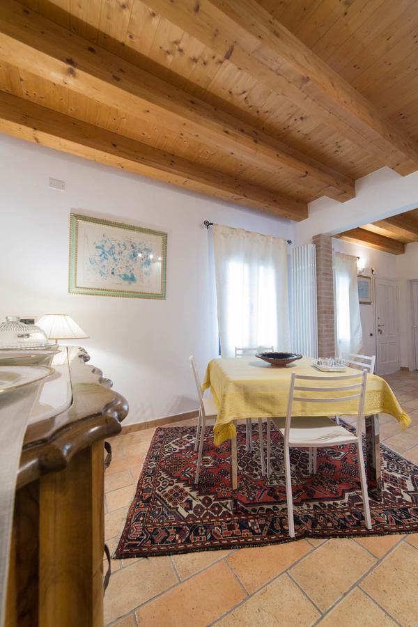B&B&B Superior Mira Bagian luar foto