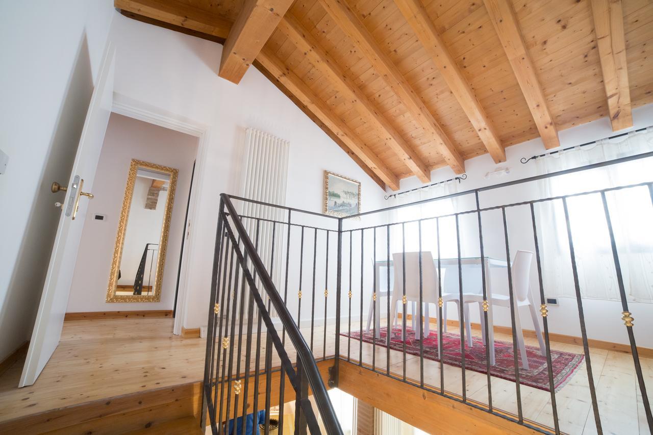 B&B&B Superior Mira Bagian luar foto