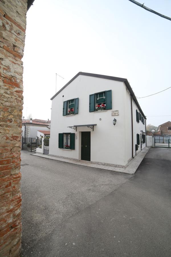 B&B&B Superior Mira Bagian luar foto
